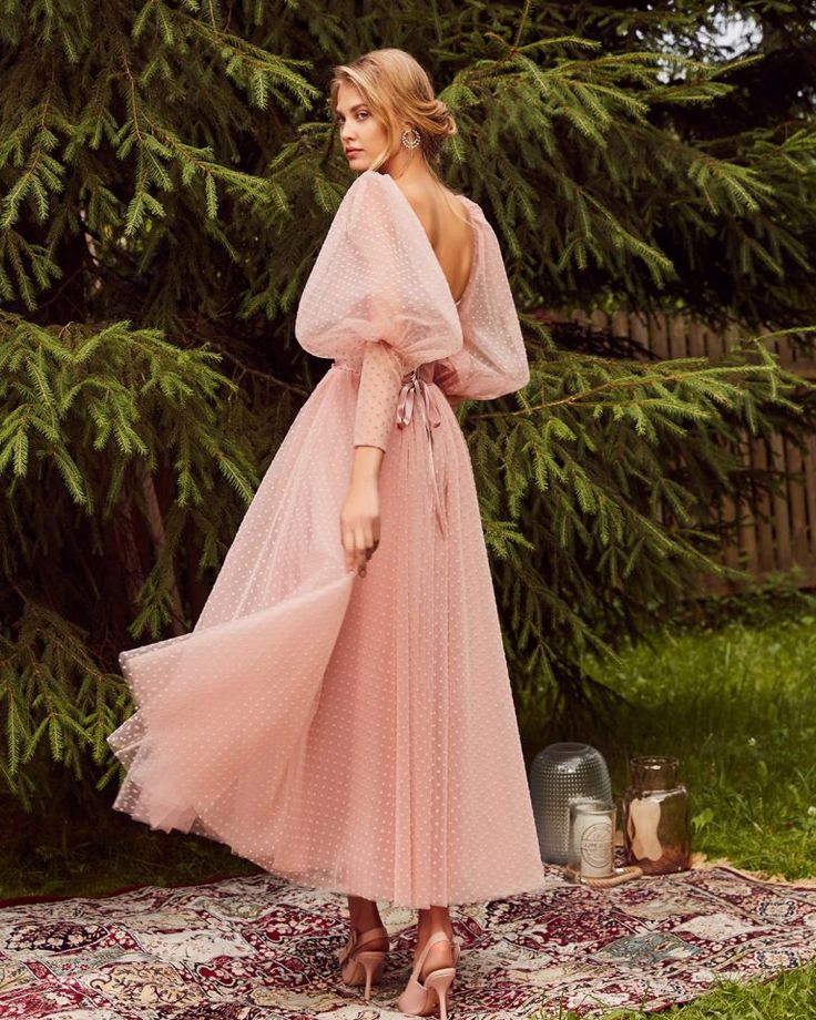 Elegant Evening Styles In Guest Wedding Dresses