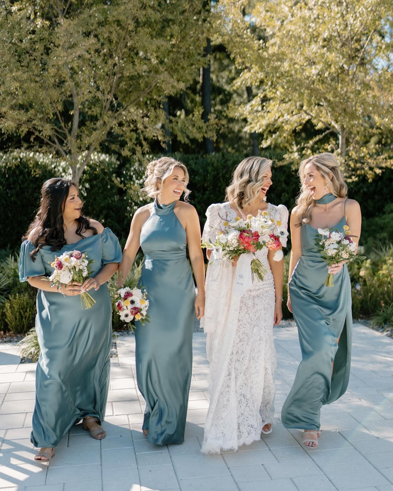 Guide To Picking Comfortable Guest Wedding Dresses